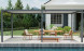 Pergola manuelle bioclimatique alu Gaillard 6x4m 46NB anthracite & lames blanches